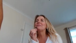 Sexy_English_Milf  10-02-2021